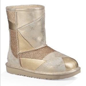 UGG –Classic Short II Metallic Patchwork Boot New